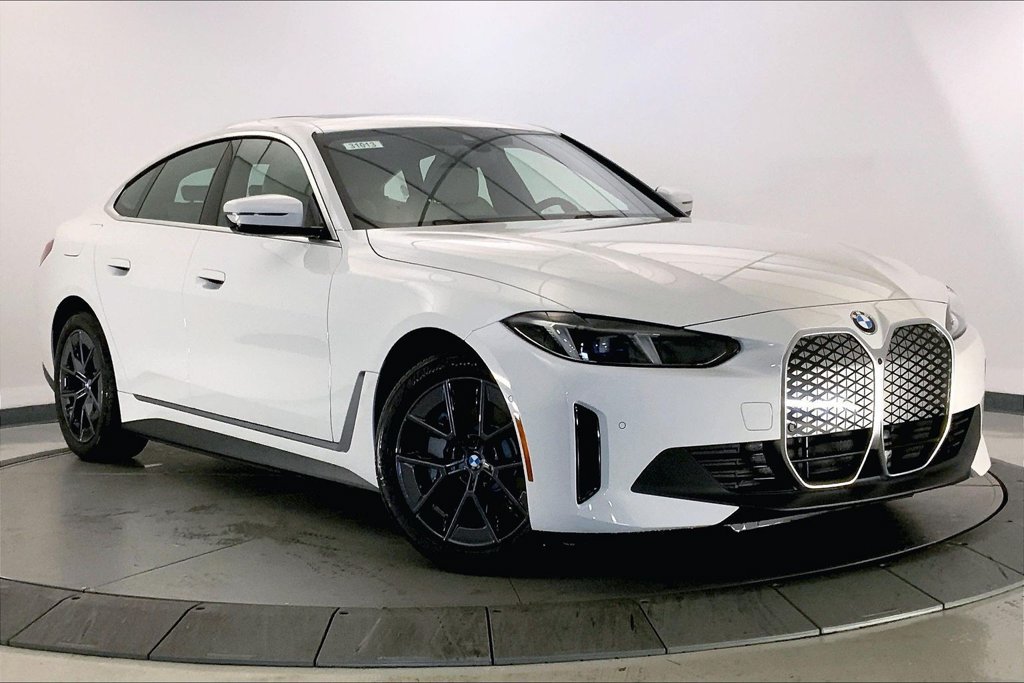 New 2026 BMW i4 xDrive40i w/ Premium Package AWD/4WD image 11