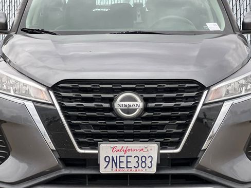 Used 2021 Nissan Kicks SV FWD image 15