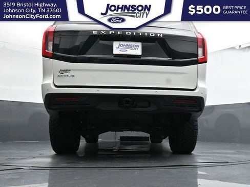 New 2025 Ford Expedition Active AWD/4WD image 30