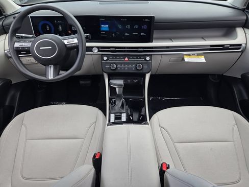 Certified 2026 Hyundai Tucson SE FWD image 12
