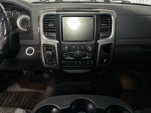 Used 2016 RAM 1500 Big Horn AWD/4WD image 11