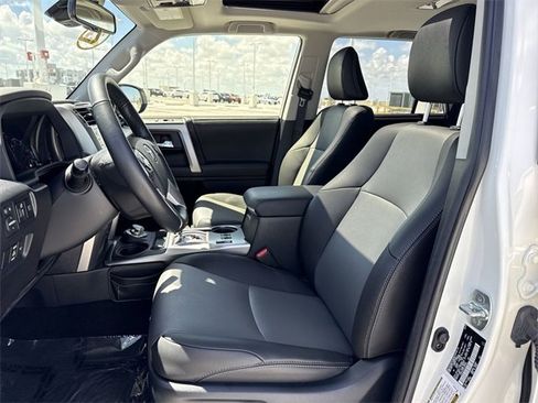 Used 2023 Toyota 4Runner SR5 Premium image 11