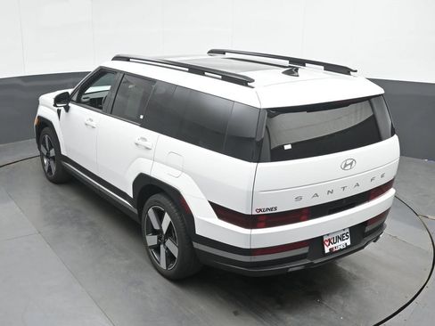 Used 2025 Hyundai Santa Fe Limited AWD/4WD image 38