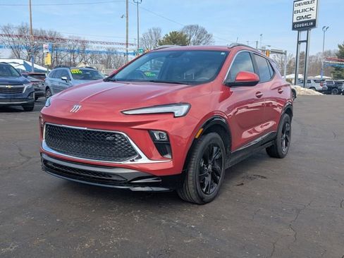 Certified 2024 Buick Encore GX Sport Touring image 3