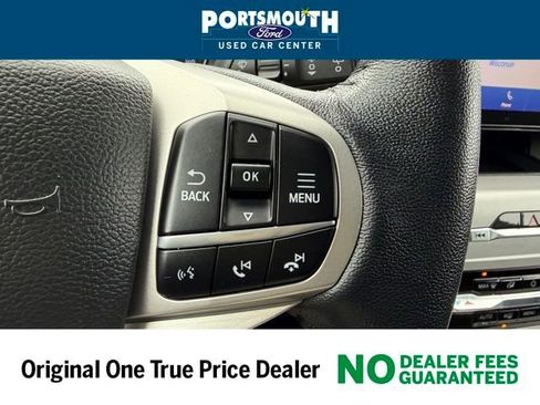Used 2022 Ford Explorer XLT image 18