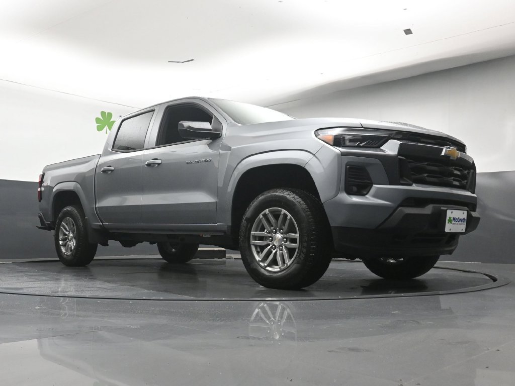 New 2026 Chevrolet Colorado LT w/ LT Convenience Package AWD/4WD image 25