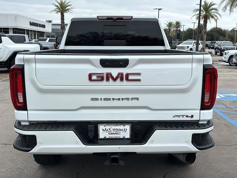 Used 2022 GMC Sierra 3500 AT4 w/ AT4 Preferred Package image 6