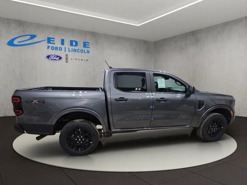 New 2026 Ford Ranger XLT w/ Black Appearance Package AWD/4WD image 4