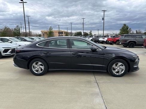 New 2026 Hyundai Sonata SE FWD image 11