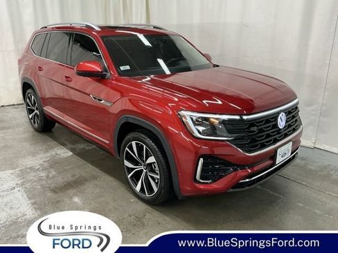 Used 2025 Volkswagen Atlas SEL Premium R-Line AWD/4WD image 1