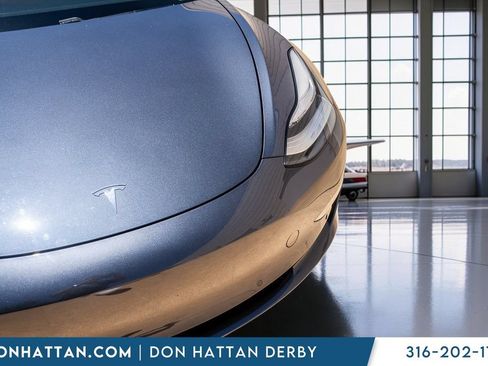 Used 2021 Tesla Model 3 Standard Range Plus RWD image 34