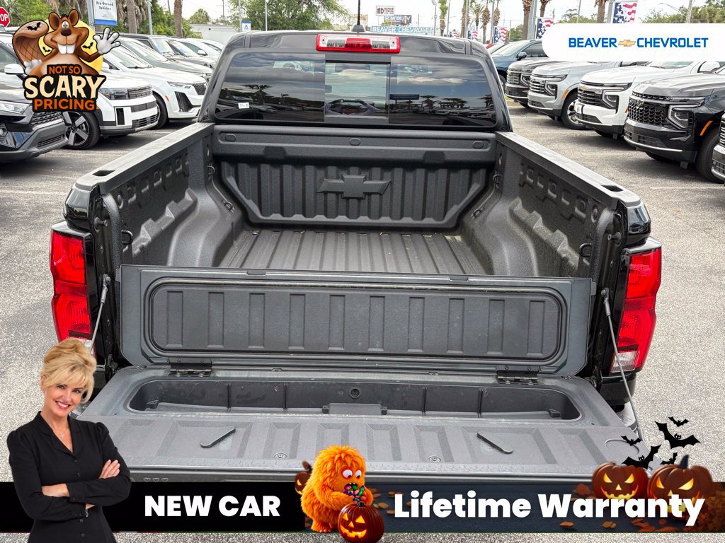 New 2026 Chevrolet Colorado ZR2 w/ Off-Road Front Bumper Package AWD/4WD image 11