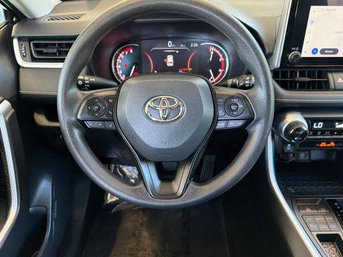 Certified 2025 Toyota RAV4 XLE AWD/4WD image 17