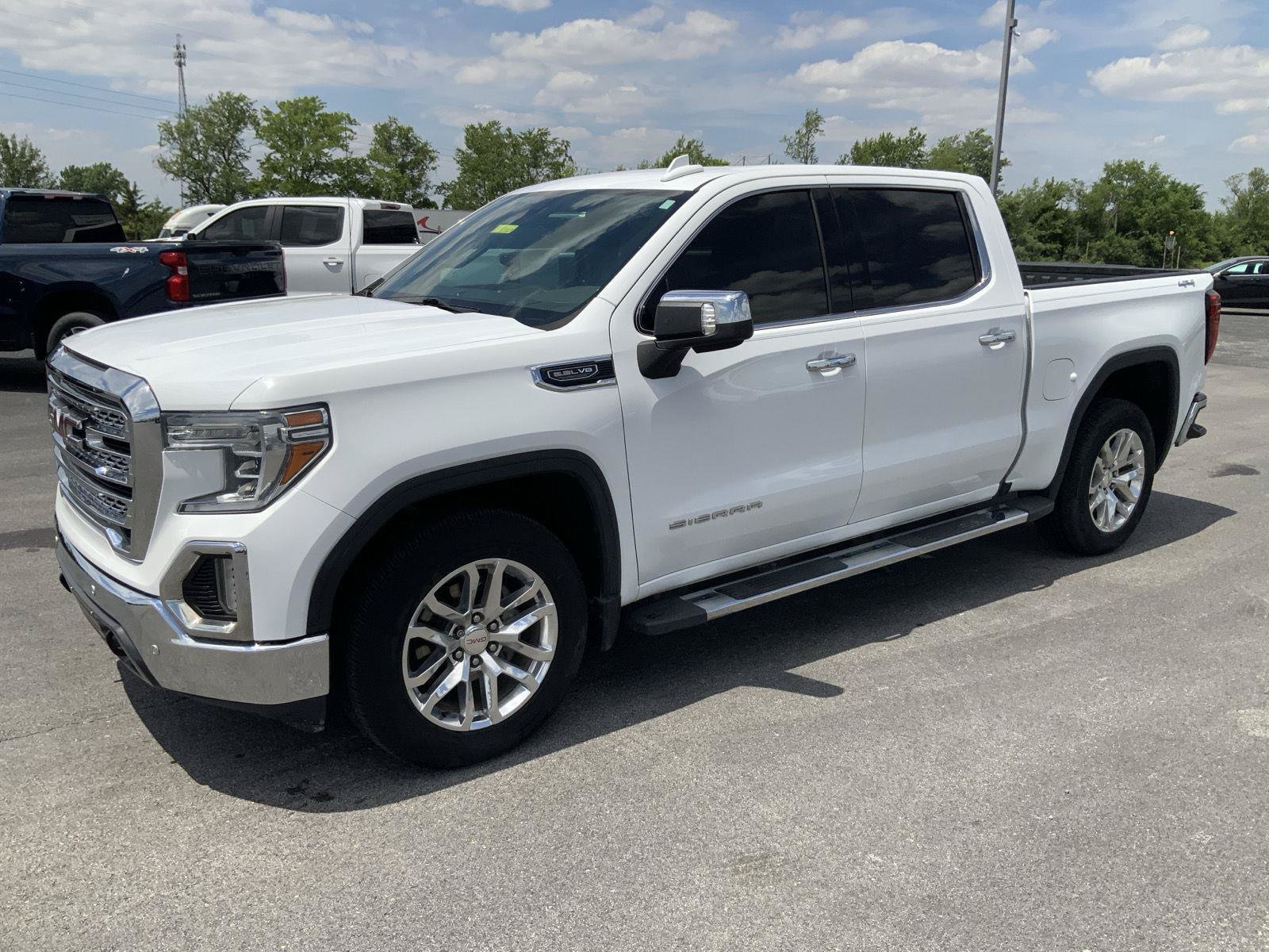Used 2019 GMC Sierra 1500 SLT w/ SLT Premium Plus Package AWD/4WD image 4