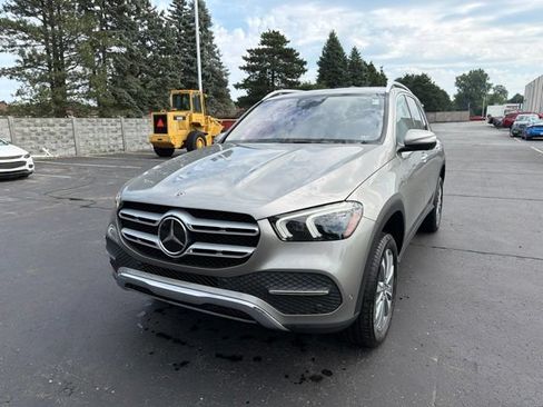 Used 2020 Mercedes-Benz GLE 450 4MATIC image 2