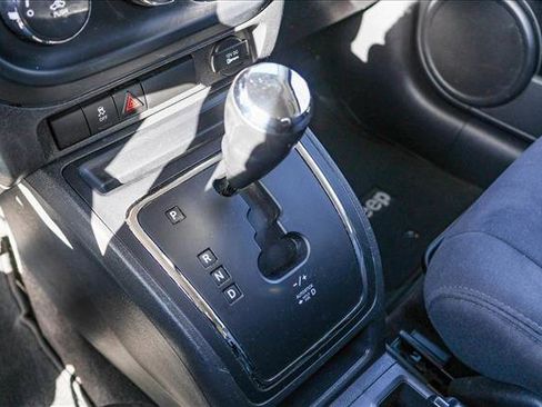 Used 2017 Jeep Patriot Sport w/ Power Value Group image 19