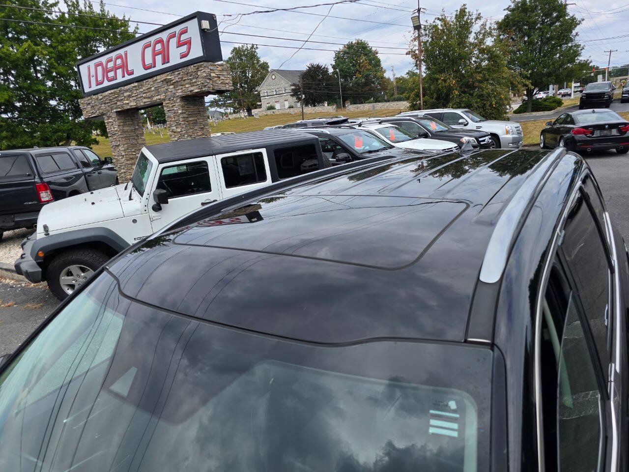 Used 2020 Kia Telluride S w/ S 8 Passenger Seating Package AWD/4WD image 9