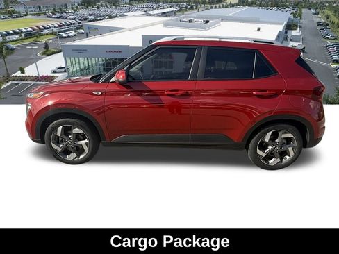 Used 2023 Hyundai Venue SEL w/ Cargo Package image 8