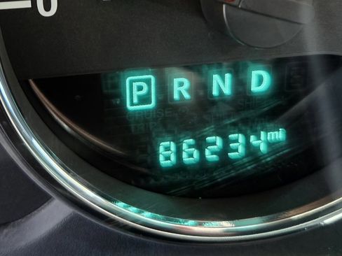 Used 2016 Jeep Wrangler Unlimited Rubicon w/ Connectivity Group image 14