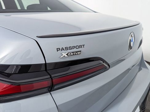 New 2026 BMW 740i xDrive image 5