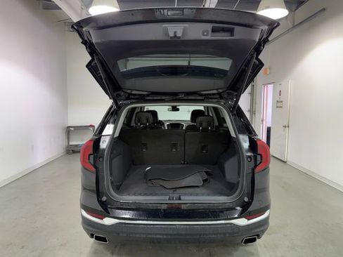 Certified 2020 GMC Terrain SLT w/ Preferred Package AWD/4WD image 8
