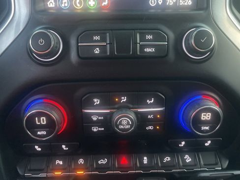 Used 2021 Chevrolet Silverado 1500 LT Trail Boss w/ Convenience Package II image 21