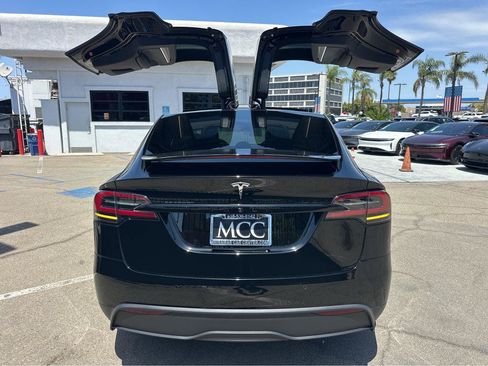 Used 2022 Tesla Model X AWD/4WD image 41