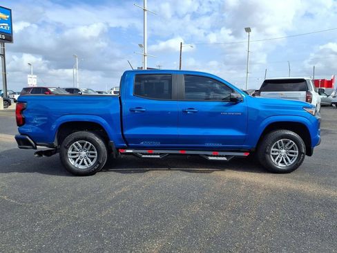 Used 2024 Chevrolet Colorado LT w/ LT Convenience Package RWD image 8