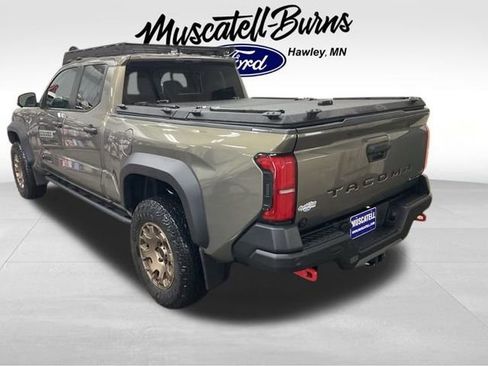 Used 2024 Toyota Tacoma TRD Off-Road image 3