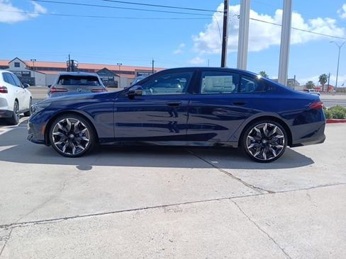 New 2026 BMW 530i w/ M Sport Package image 6