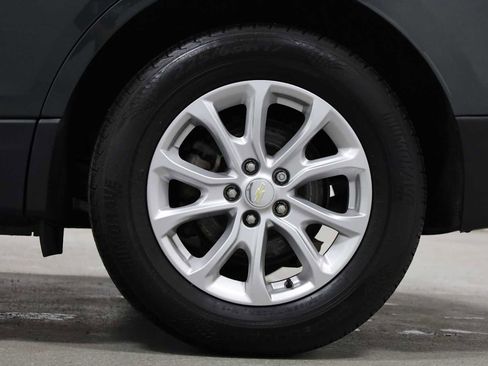 Used 2020 Chevrolet Equinox LS w/ LS Convenience Package image 35