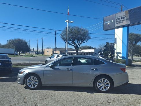 Used 2024 Chevrolet Malibu LT image 25