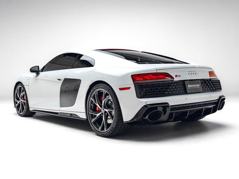 Used 2023 Audi R8 V10 performance RWD image 8