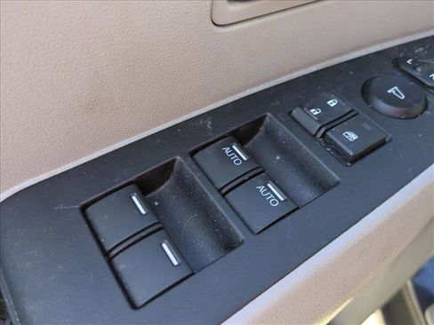 Used 2016 Honda Odyssey LX image 9