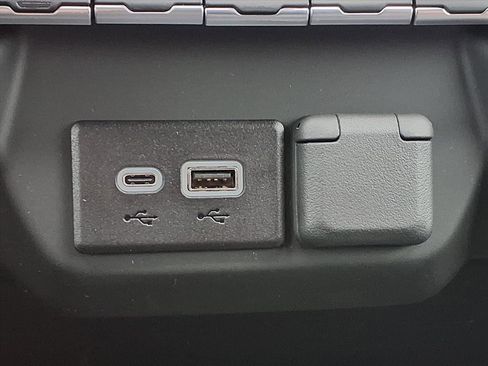 New 2026 Chevrolet Silverado 1500 Custom image 10