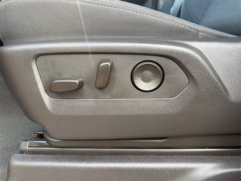 Used 2025 Chevrolet Silverado 1500 RST image 10