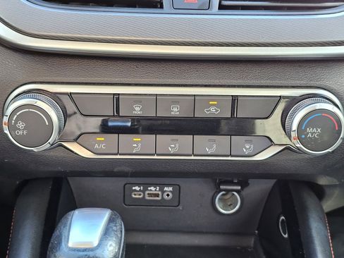 Used 2023 Nissan Altima 2.5 SR image 13