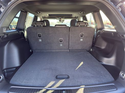 New 2025 Jeep Grand Cherokee Altitude image 35