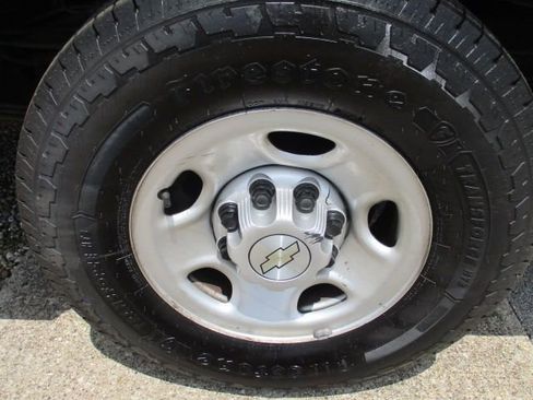 Used 2021 Chevrolet Express 2500 Extended w/ Driver Convenience Package RWD image 31