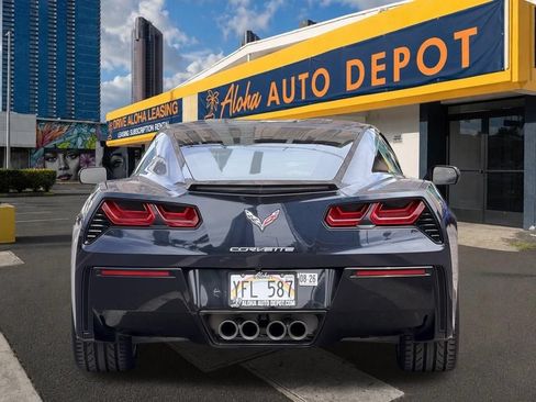 Used 2015 Chevrolet Corvette Stingray Coupe RWD image 4