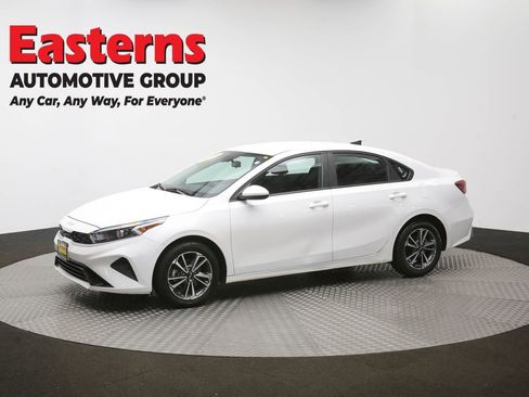 Used 2024 Kia Forte LXS FWD image 57
