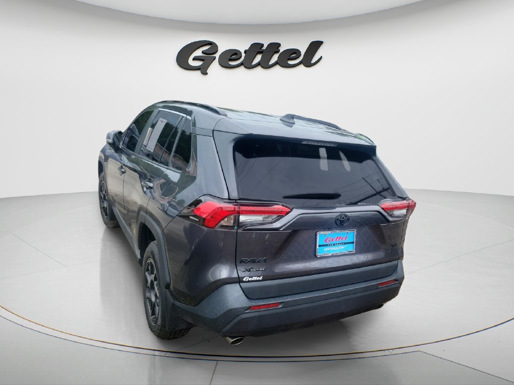 Used 2024 Toyota RAV4 XLE FWD image 6
