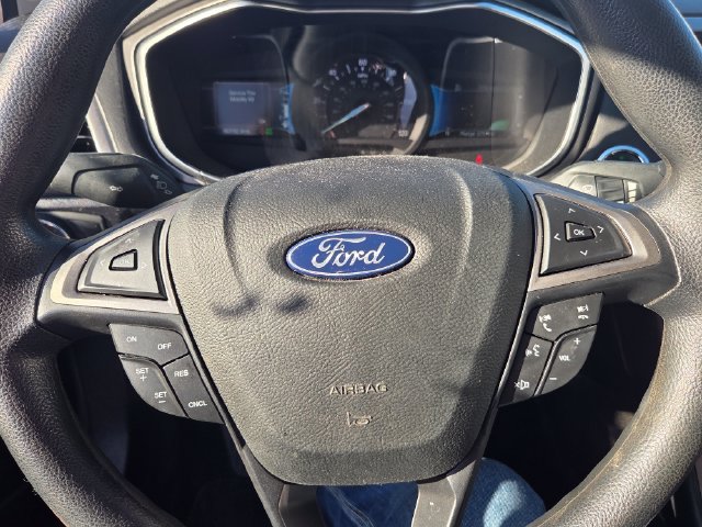 Used 2018 Ford Fusion S FWD image 8