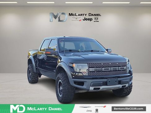 Used 2014 Ford F150 Raptor w/ Equipment Group 801A Luxury AWD/4WD image 1
