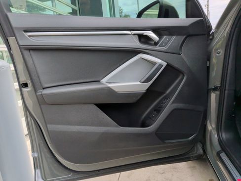 Certified 2022 Audi Q3 2.0T Premium Plus w/ Premium Plus Package image 14