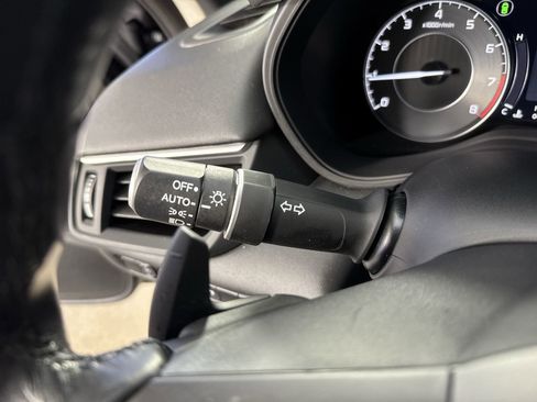 Certified 2022 Acura TLX w/ Technology Package image 17