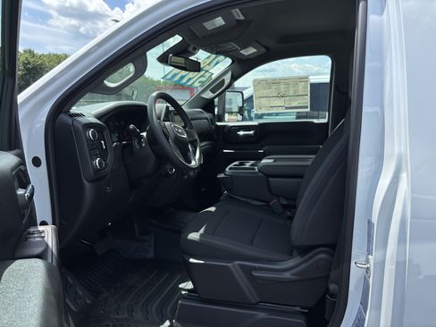 New 2026 GMC Sierra 3500 Pro w/ Convenience Package AWD/4WD image 11