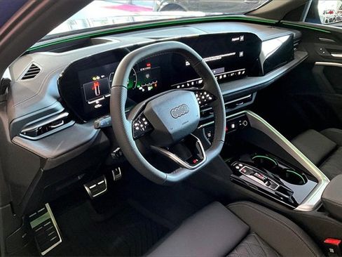 New 2025 Audi SQ5 Premium Plus image 6