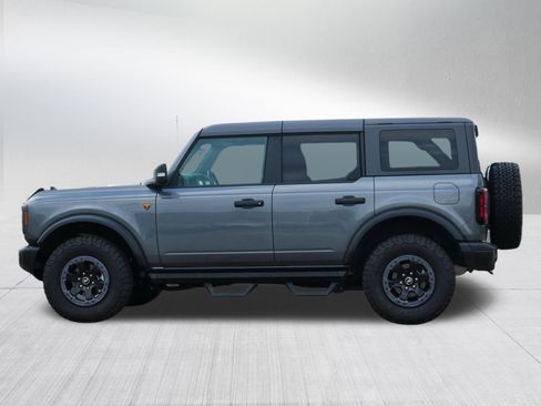 Used 2022 Ford Bronco Badlands image 4