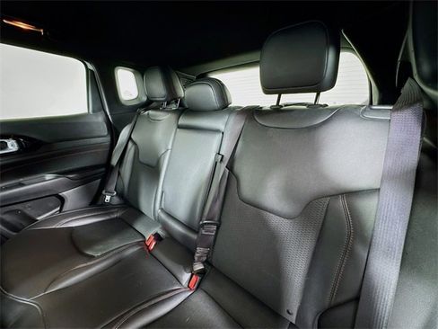 Used 2024 Jeep Compass Trailhawk image 20